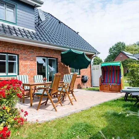 Hafenperle Holiday home Pellworm